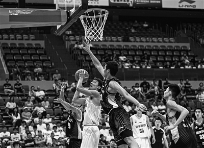 孩子们在 孩子们在